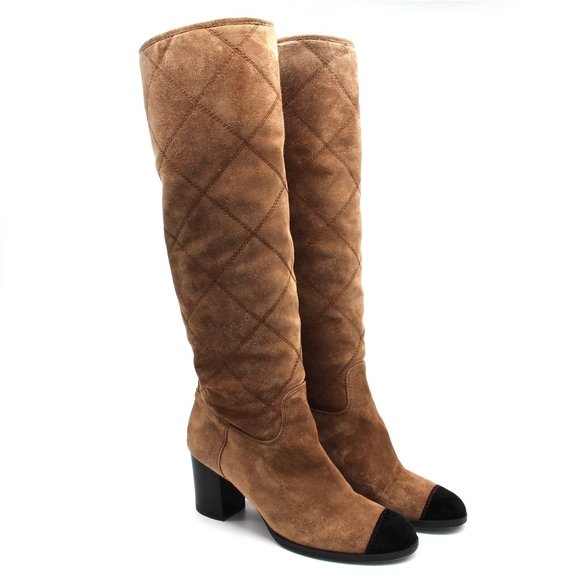 CHANEL Brown Quilted Suede Knee High Black Cap Toe Boots Stacked Heel size 38 CC - Picture 2 of 8